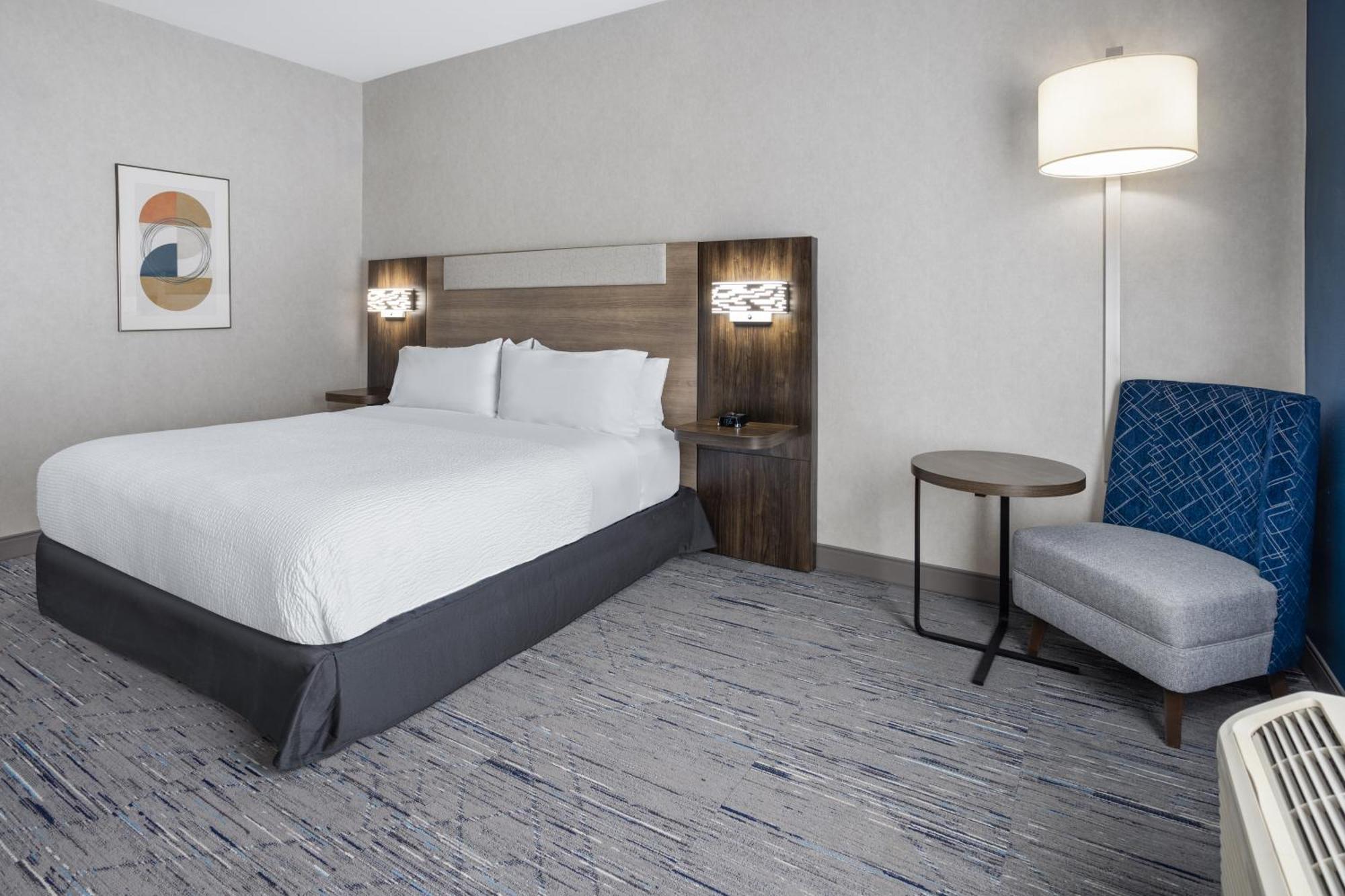 Holiday Inn Express Hotel & Suites Brattleboro By Ihg Eksteriør billede