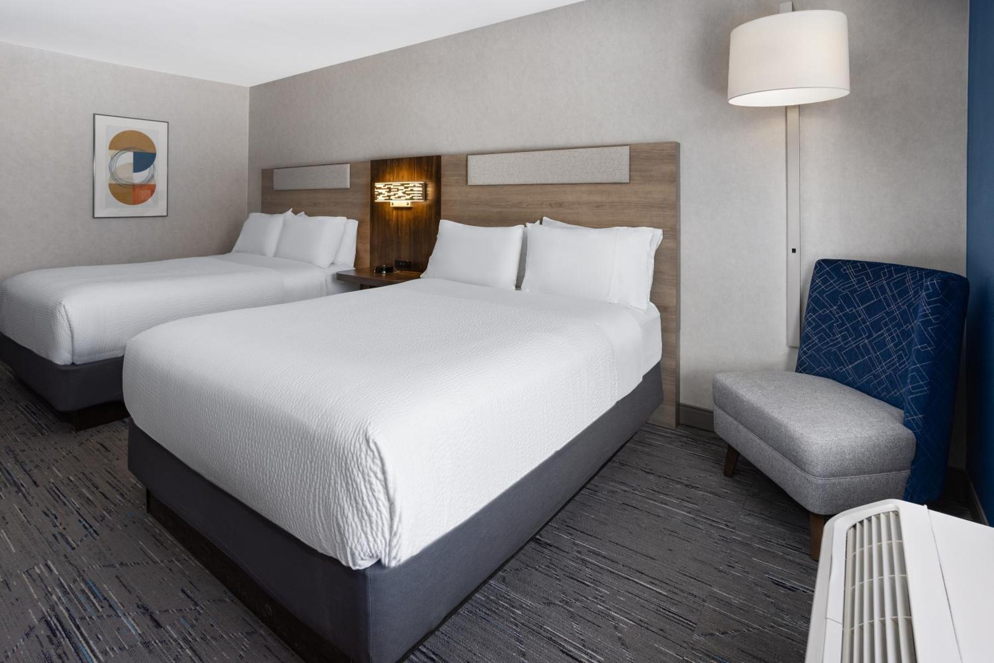 Holiday Inn Express Hotel & Suites Brattleboro, An Ihg Hotel Eksteriør billede