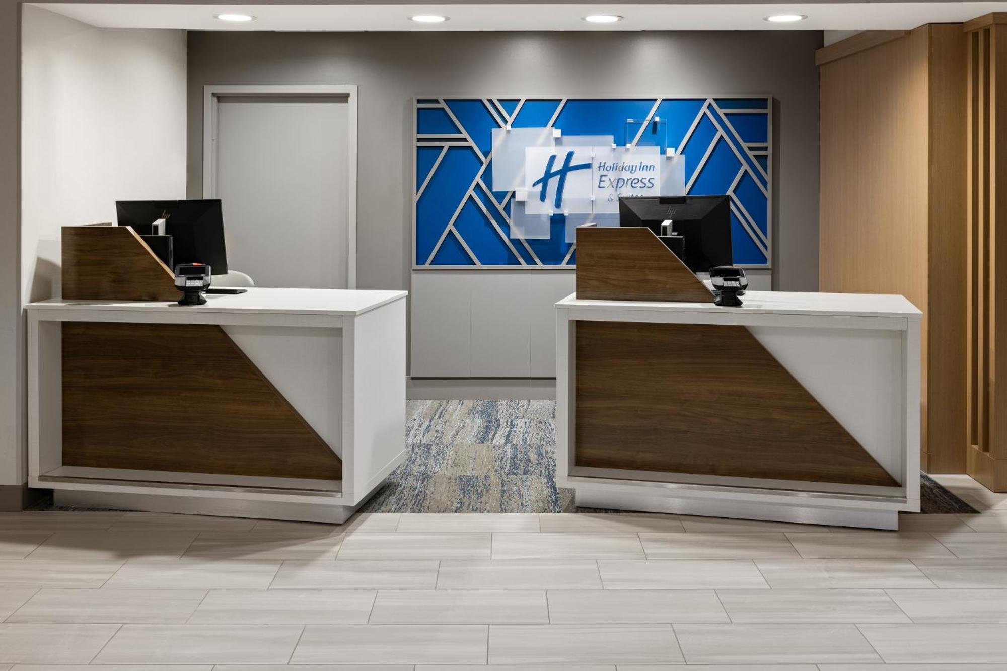 Holiday Inn Express Hotel & Suites Brattleboro By Ihg Eksteriør billede