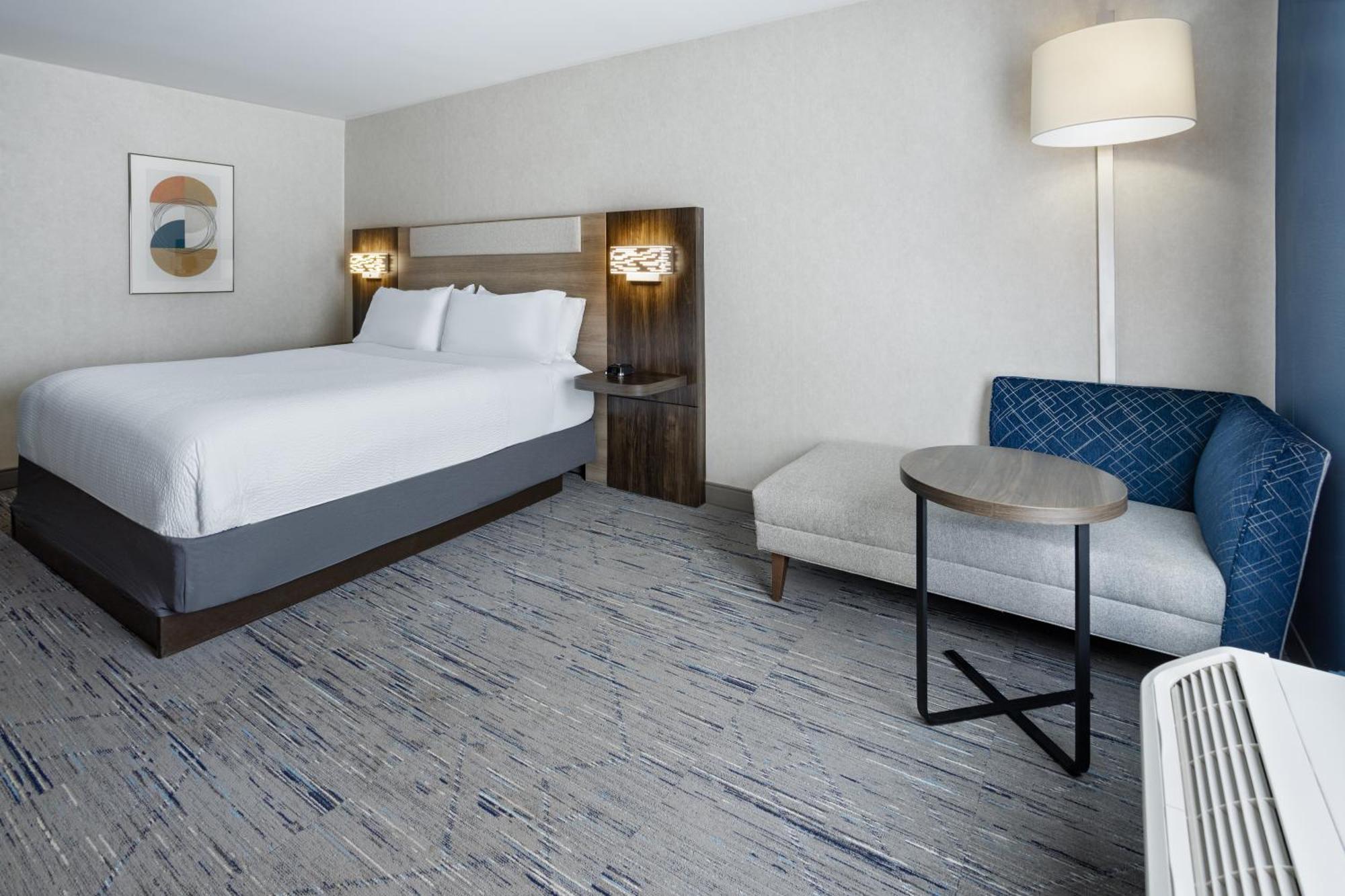 Holiday Inn Express Hotel & Suites Brattleboro By Ihg Eksteriør billede